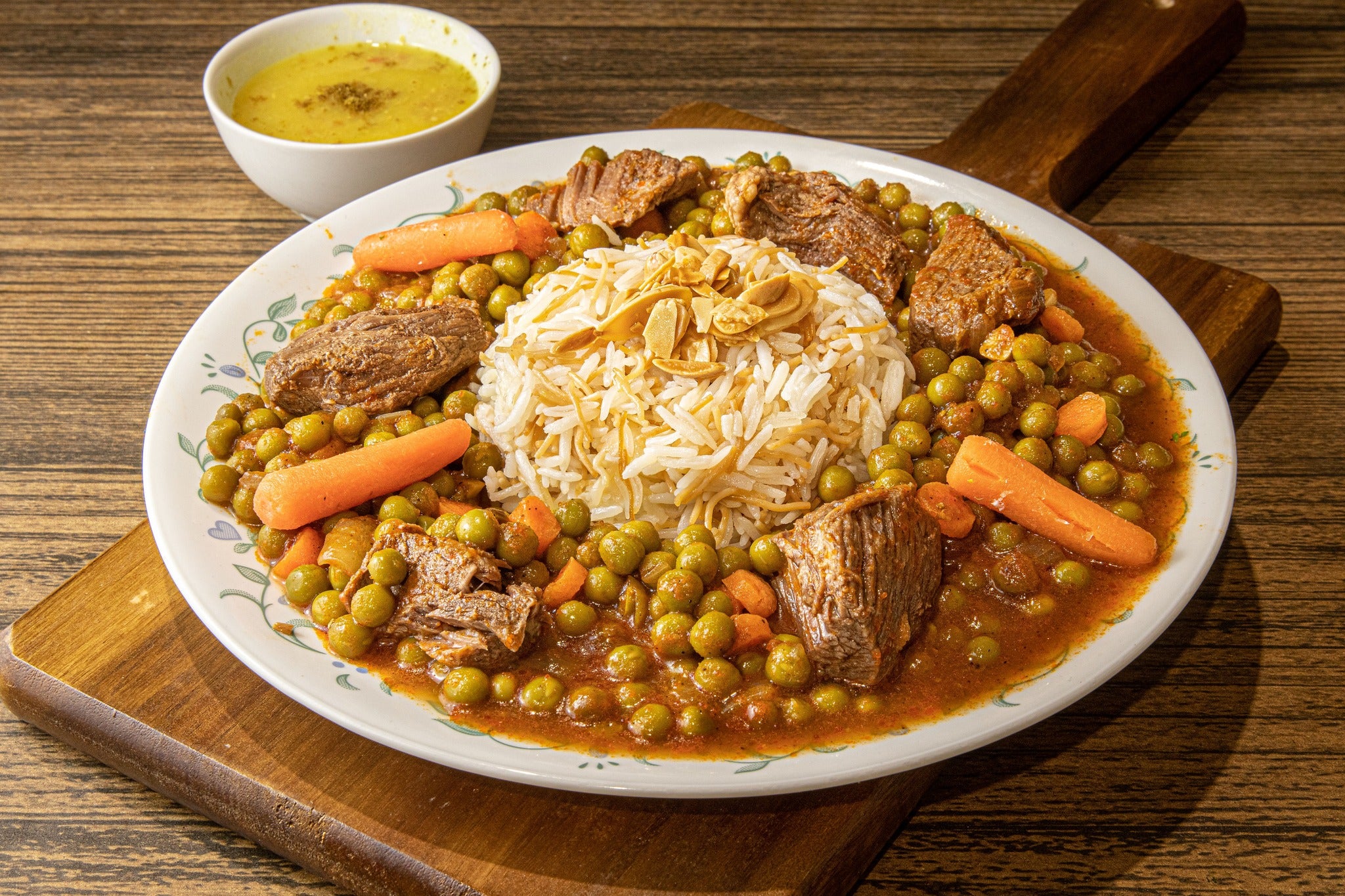 Bazella with rice, carrots and meat